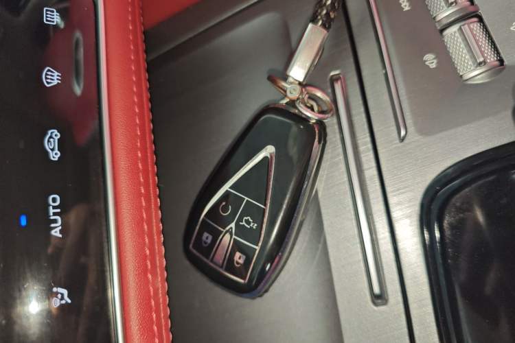 Used CHANGAN CS75 PLUS 2022 1.5T Automatic Luxury Model