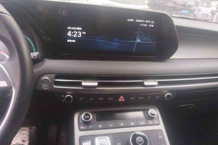 Used Hyundai Palisade 2023 3.5L Automatic 2WD GL Audio And AC Panel