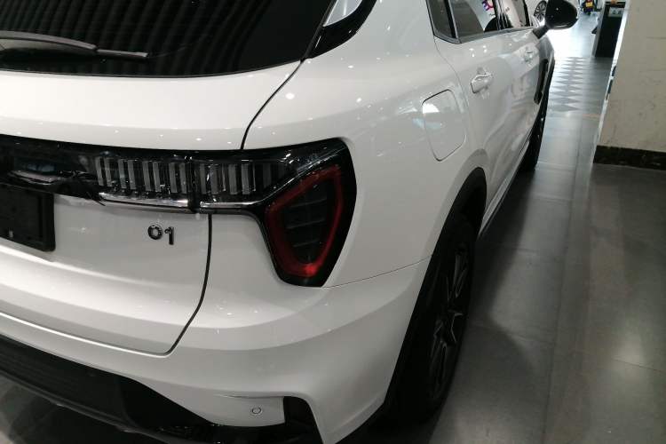 Used Lynk & Co 01 2021 2.0TD Two-Wheel-Drive Pro Trim
