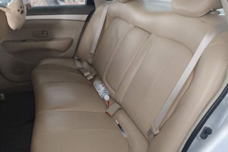 Used Nissan Sylphy 2012 Classic 1.6XE Automatic Comfort Edition Left Rear Seat