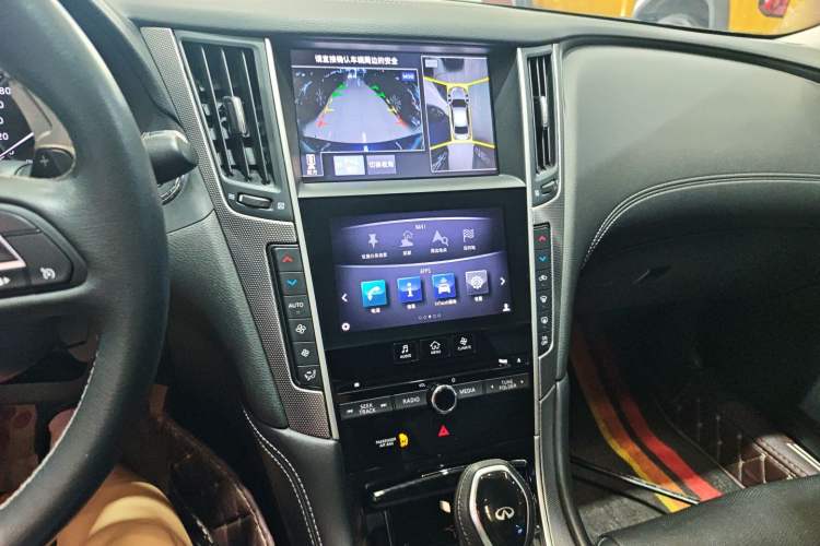 Used Infiniti Q50L 2018 2.0T Enjoyment Version China VI Standard Audio And AC Panel