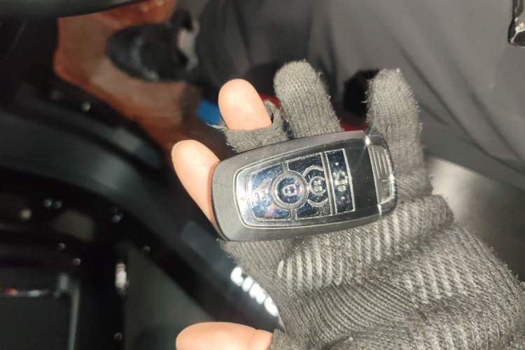 Used Lincoln Continental 2019 2.0T Two-Wheel Drive Luxury Edition China V Standard