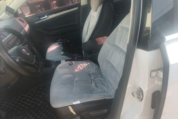 Used Volkswagen Sagitar 2017 230TSI Automatic Comfort Version