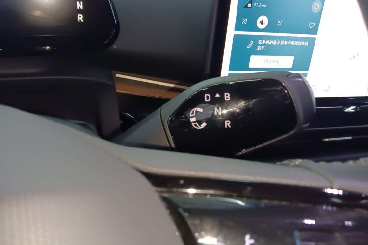 Used Volkswagen ID.UNYX 2024 Pro Long-Range Version