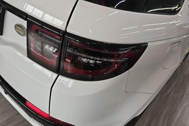 Used Land Rover Discovery Sport 2022 249 PS R-Dynamic S Performance Edition 5 Seats
