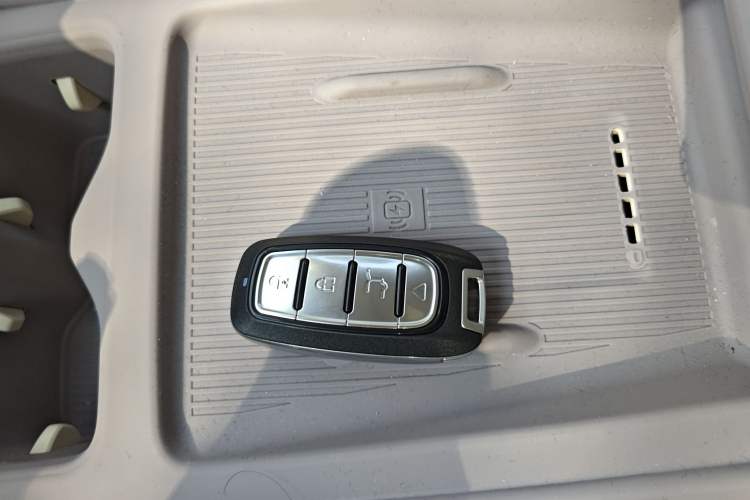 Used MG 4 EV 2026 Model 530 Smart Fun Edition Vehicle Key