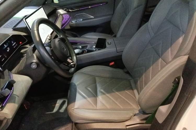 Used Zeekr 001 2023 ME Edition 100 kWh Left Front Seat