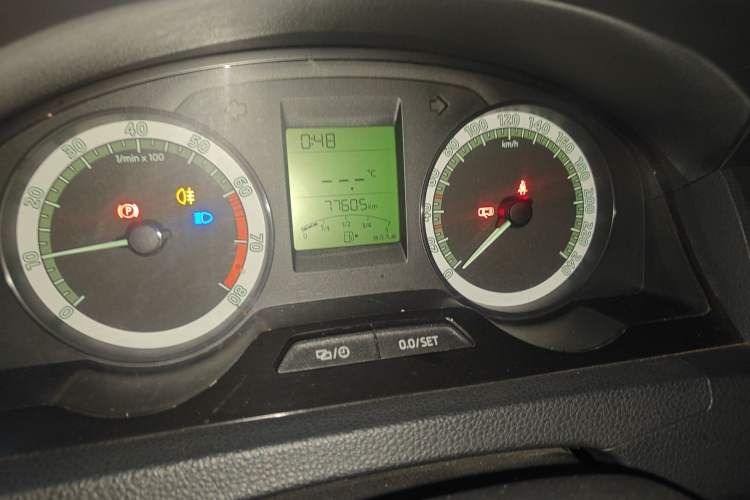 Used Skoda Rapid 2018 1.6L Manual Standard Edition Instrument Cluster