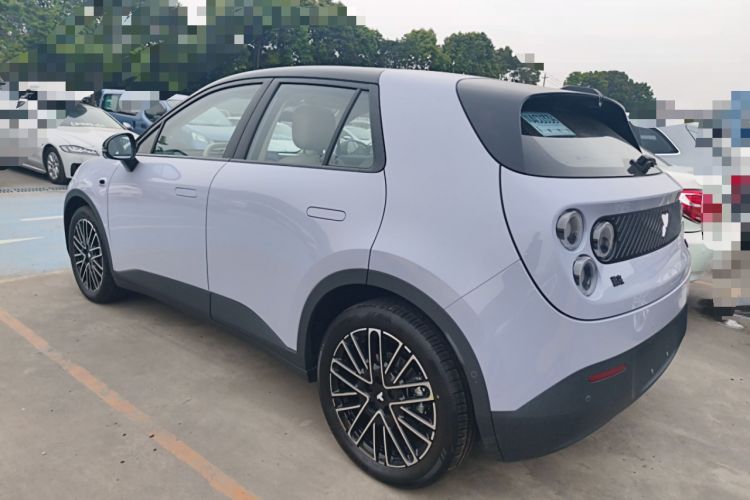 Used firefly 2025 Free Edition
