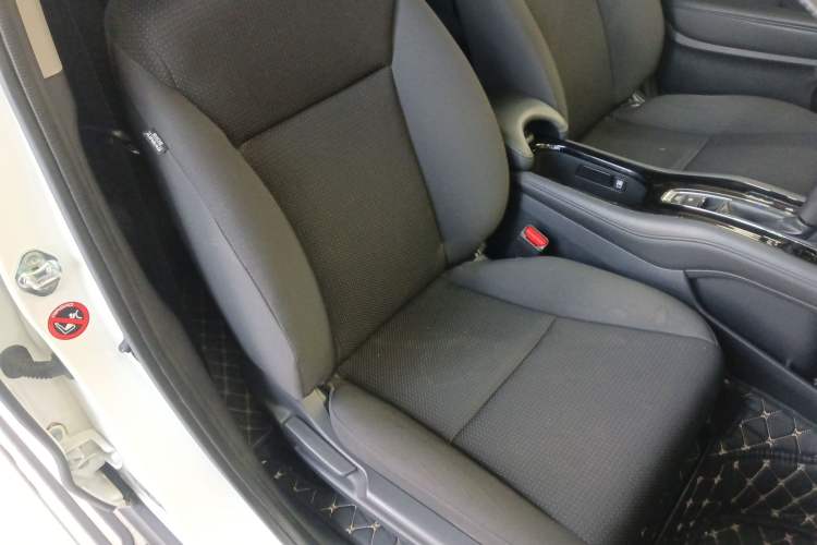 Used Honda Vezel 2020 1.5L CVT Elite Edition
