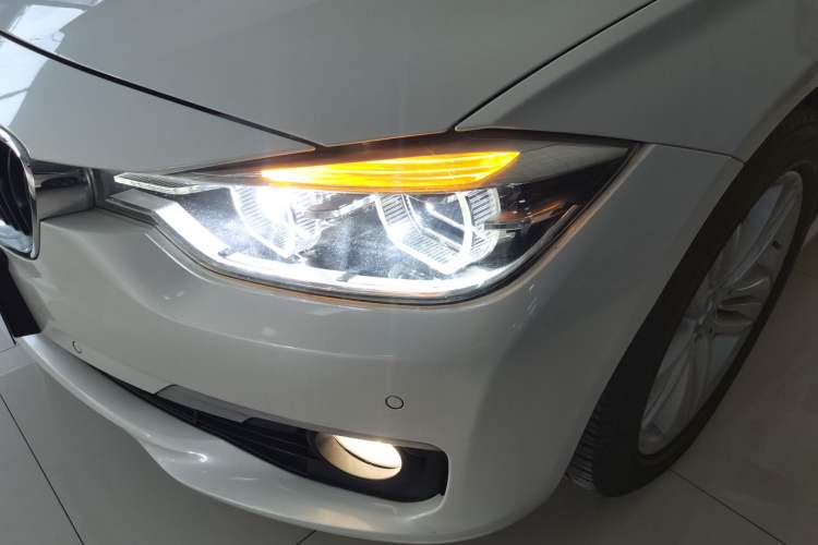 Used BMW 3 Series 2017 320Li Fashion Model