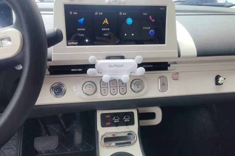 Used CHANGAN NEVO Lumin 2022 210km Sweet Edition
