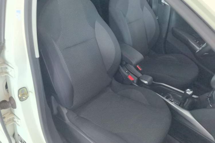 Used Peugeot 2008 2018 1.6L Automatic Fashion Edition Right Front Seat