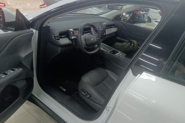 Used XPeng G6 2025 625 Long-Range Max Flagship Edition
