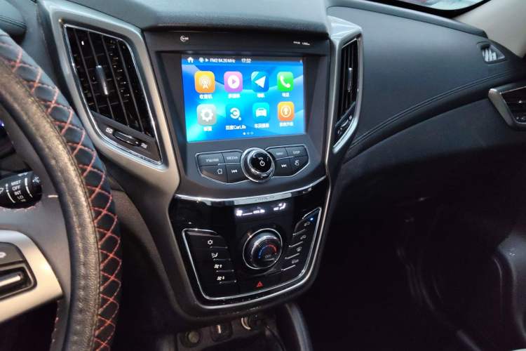 Used CHANGAN CS35 2017 1.6L Automatic Luxury Model
