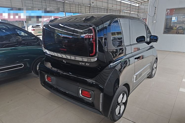 Used Baojun KiWi EV 2023 Smart Luxury Edition Lithium Iron Phosphate
