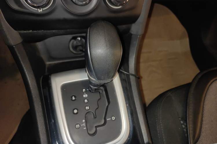 Used Citroen C4L 2014 1.8L Intelligent Drive Automatic Enjoyment Model
