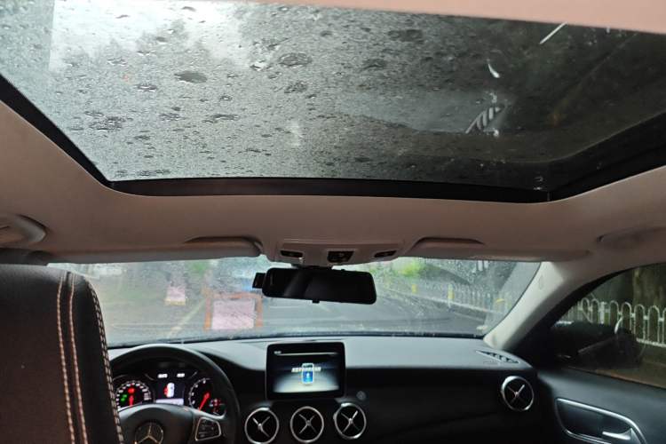 Used Mercedes-Benz GLA 2017 GLA 200 Fashion Model Headliner