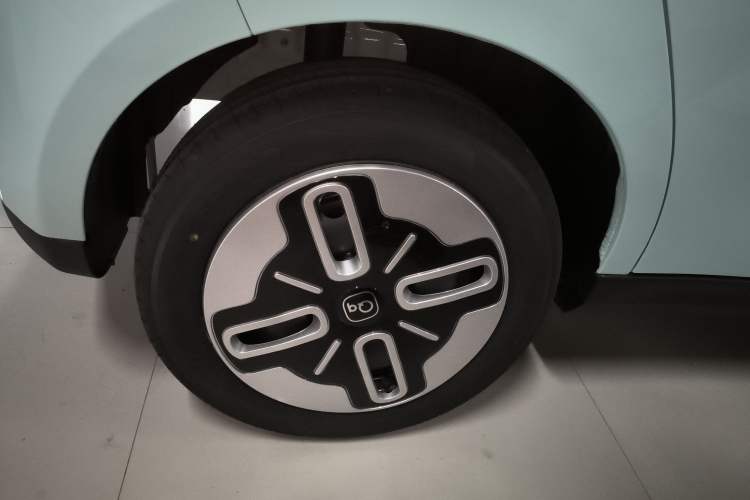 Used Chery QQ Domi 2025 Model 305km Comfort Edition