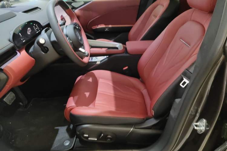 Used Zeekr 007GT 2025 Rear-Drive Intelligent Driving Version 75 kWh Left Front Seat