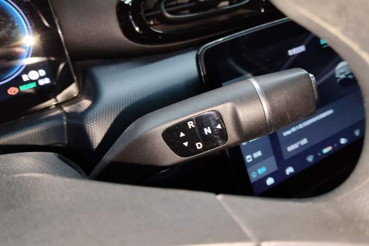 Used Leapmotor T03 2022 YAOJIN Edition Gear Lever