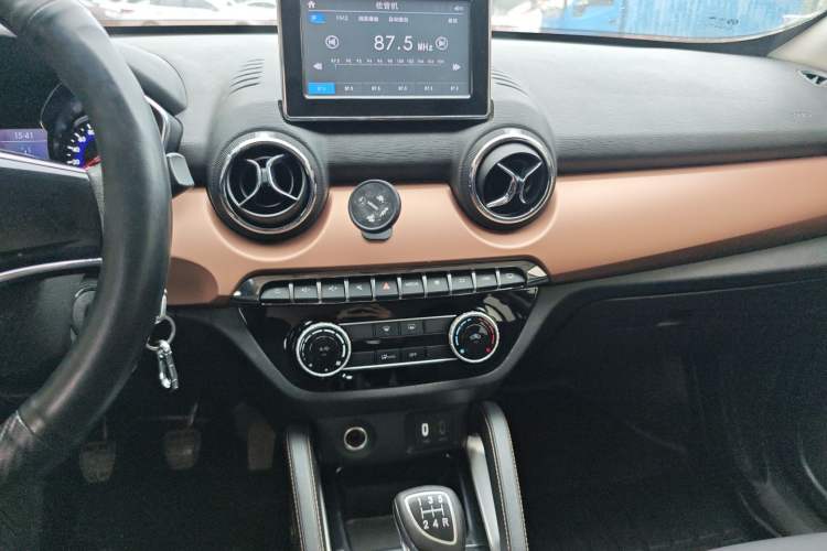 Used BAIC Senova X35 2016 1.5L Manual Elite Edition