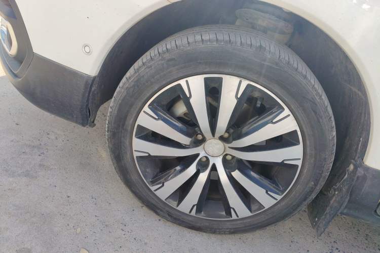 Used Peugeot 3008 2016 1.6THP Automatic Prestige Edition
