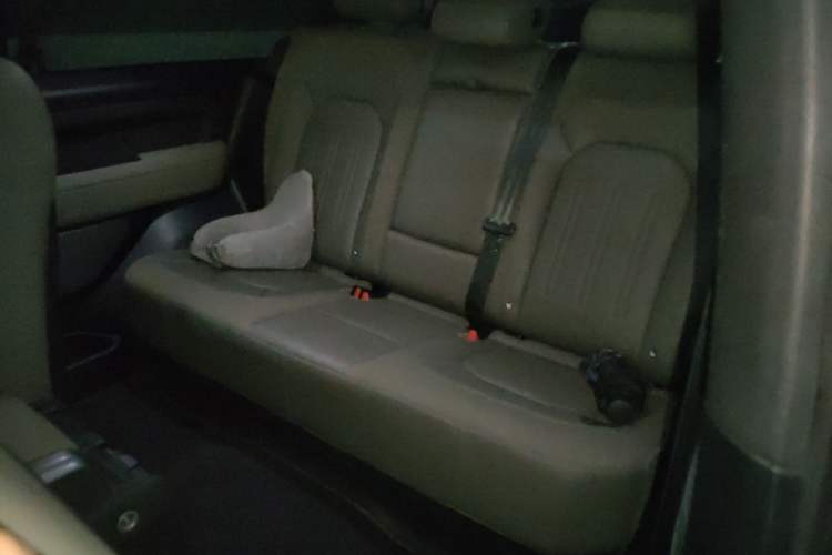 Used Land Rover Defender 2021 90 P400 Classic Reproduction Edition
