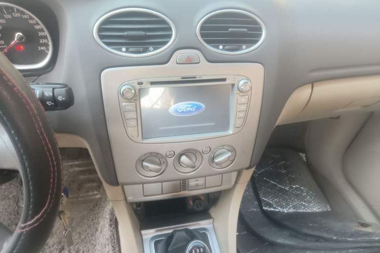 Used Ford Focus 2012 Hatchback Classic 1.8L Manual Fashion Edition