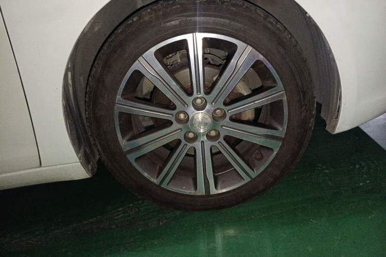 Used Peugeot 408 2014 1.8L Automatic Luxury Edition