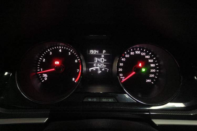 Used Volkswagen C-TREK 2018 230TSI DSG Comfort Model
