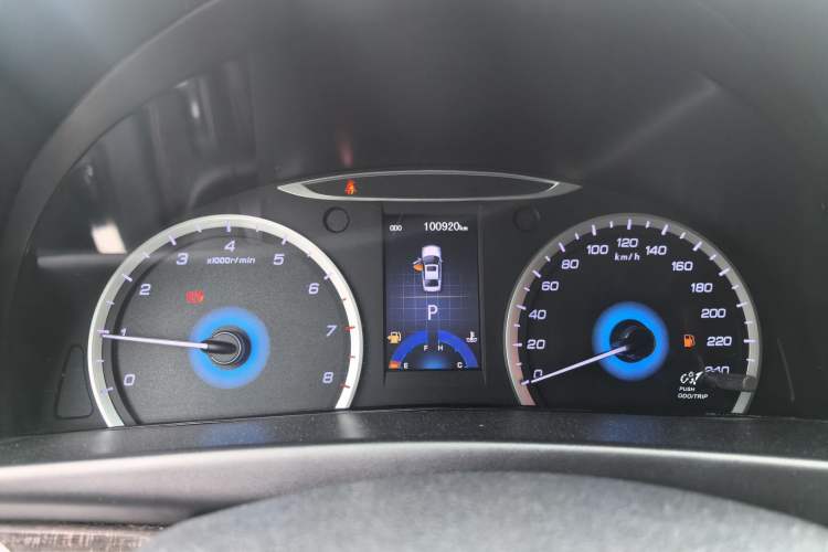 Used CHANGAN Raeton 2014 1.8T Automatic Prestige Anniversary Edition China IV Standard