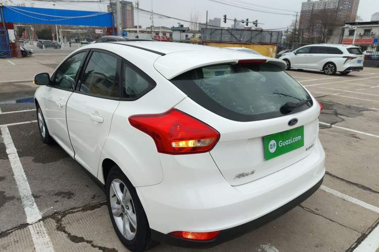 Used Ford Focus 2015 Hatchback 1.6L Automatic Comfort Model
