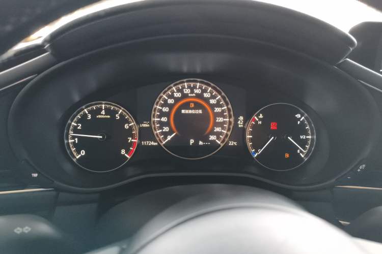 Used Mazda 3 Axela 2023 2.0L Automatic ZhiXuan Edition
