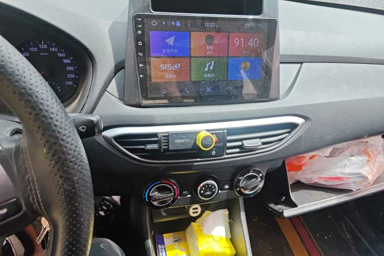 Used Hyundai Celesta 2018 1.6L Manual GL Enjoyment Edition China VI compliant Audio And AC Panel