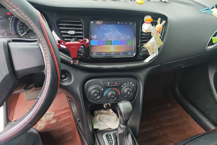 Used Fiat Ottimo 2014 1.4T Automatic Luxury Edition Audio And AC Panel