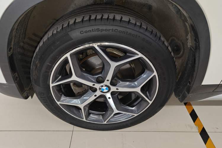 Used BMW X1 2018 sDrive18Li Luxury Model