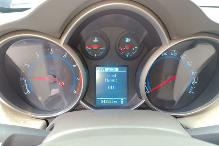 Used Chevrolet Cruze 2015 1.5L Classic SL MT