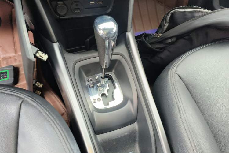 Used Peugeot 2008 2014 1.6L Automatic Excellence Edition
