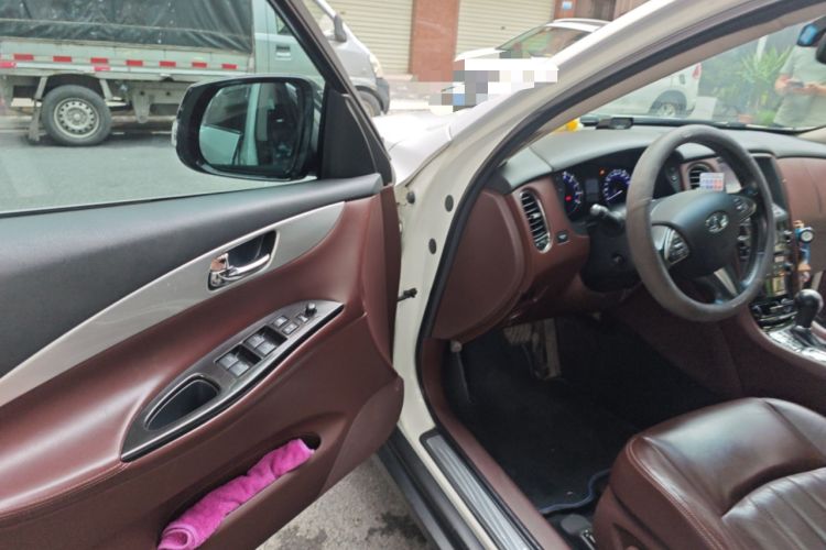 Used Infiniti QX50 2015 2.5L Enjoyment Edition