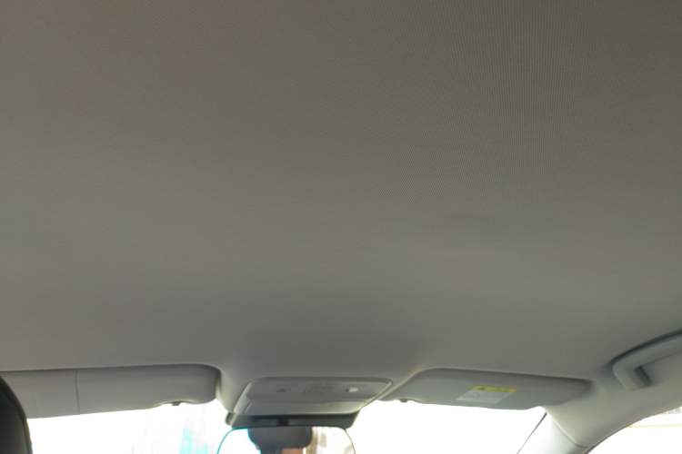 Used Wuling Xingguang 2025 150 km Smart Pilot Version Headliner