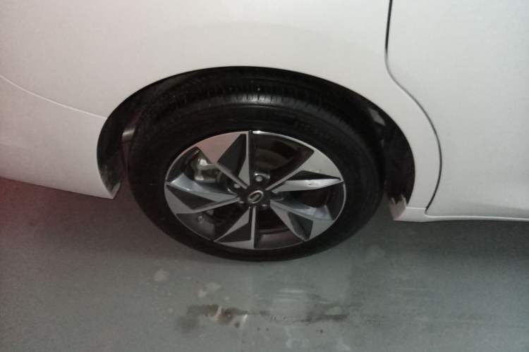 Used GAC Trumpchi M6 2023 PRO 270T DCT Luxury Edition Exterior 5