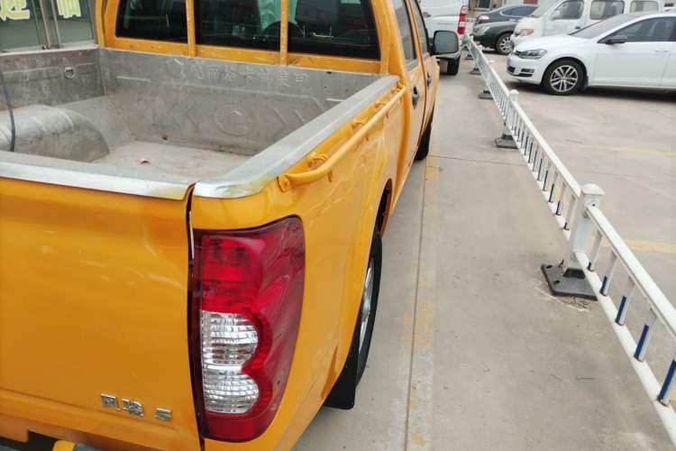 Used Great Wall Wingle 5 2023 "Dry Meal" Version 1.5T Gasoline Two-Wheel-Drive Advanced Large Double