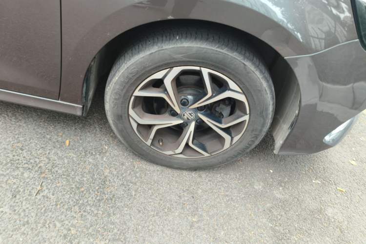 Used MG 5 2023 180 DVVT Manual Fashion Edition
