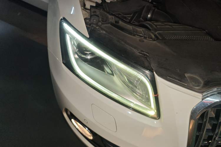 Used Audi Q5 2017 Plus 40 TFSI Technology Model