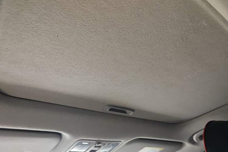 Used Kia K3 2016 1.6L Automatic with Sunroof
