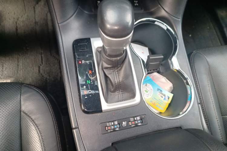 Used Toyota Highlander 2015 2.0T Four-Wheel Drive Ultimate Edition 7-Seater
