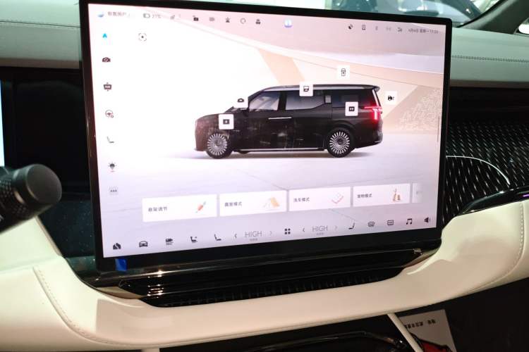 Used Zeekr 009 2024 Six-Seat Executive Version 4WD 108 kWh
