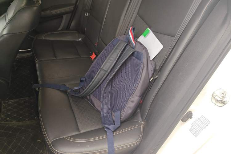 Used CHANGAN Eado 2018 High-Energy Edition 1.6L GDI Automatic Pioneer Model China V Standard