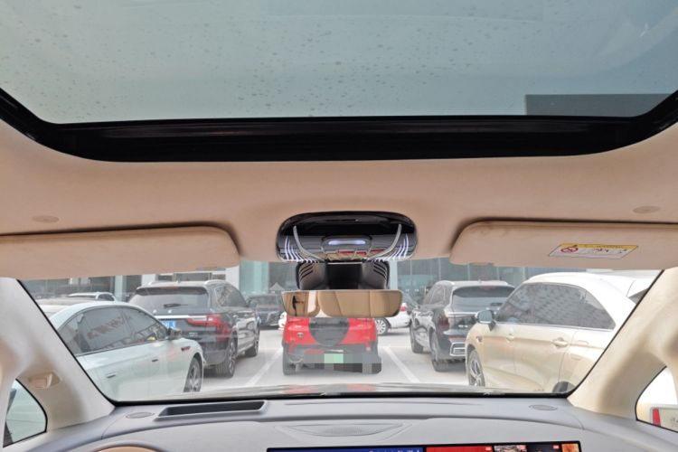 Used VOYAH Dream 2025 PHEV Four-Wheel-Drive Flagship Kunpeng Edition Headliner